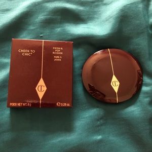 Charlotte Tilbury Blush in Ecstasy.